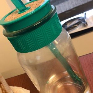 Meet your Posher, Karina